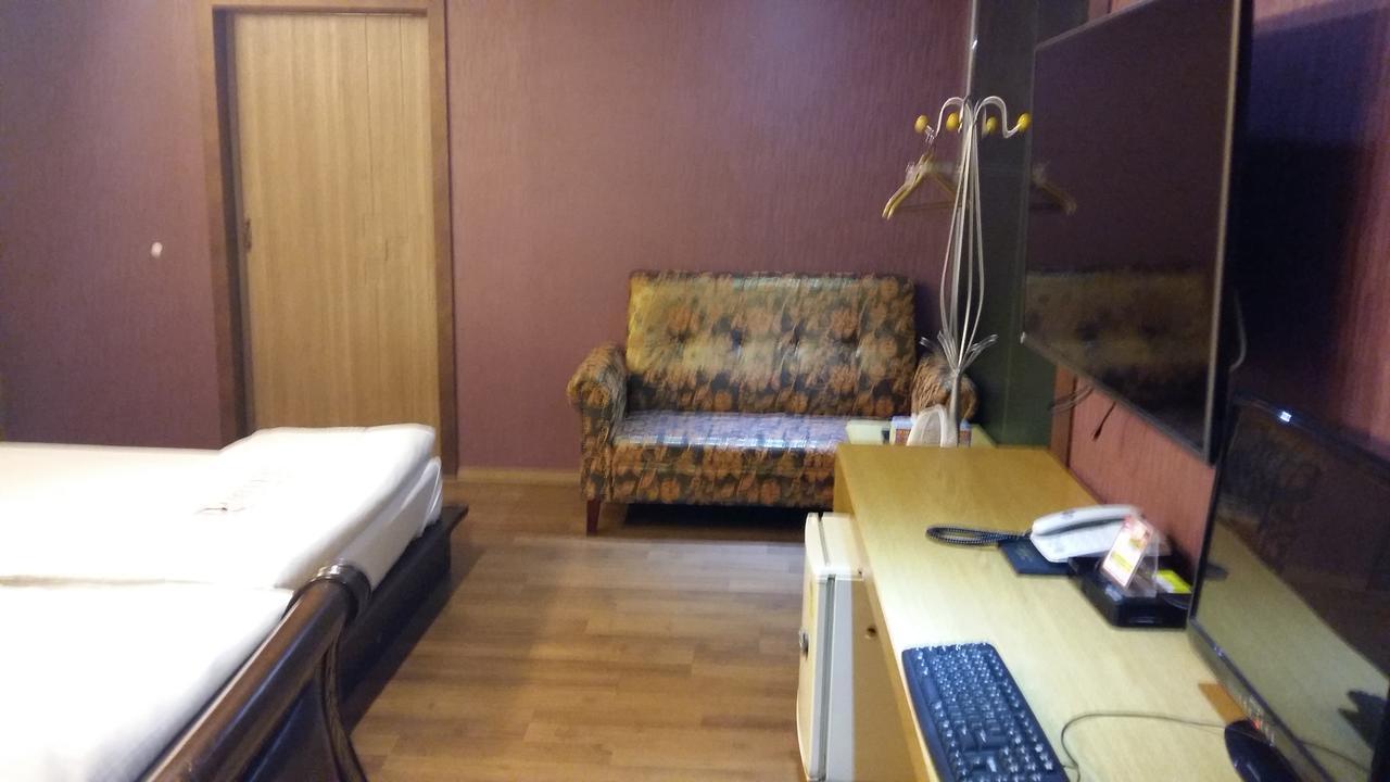 Residence R Hotel Тегу Екстер'єр фото