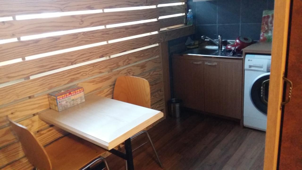 Residence R Hotel Тегу Екстер'єр фото