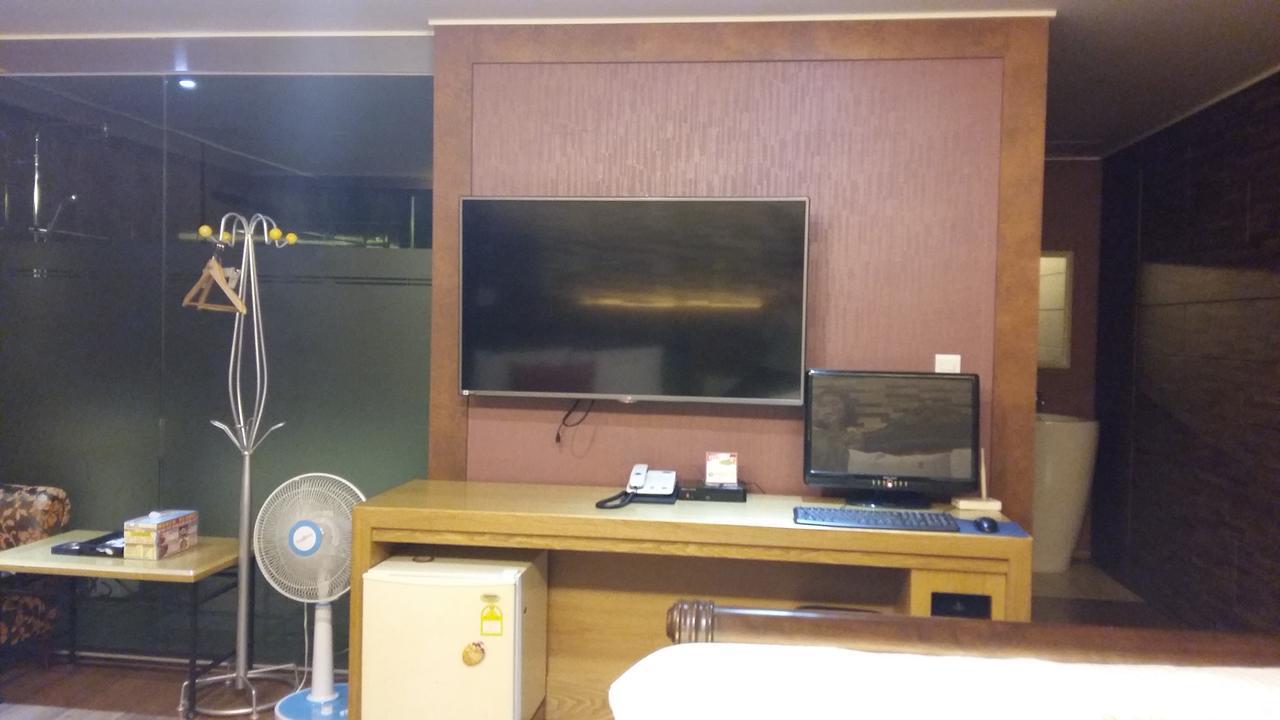 Residence R Hotel Тегу Екстер'єр фото