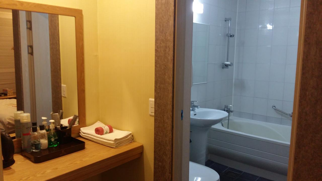Residence R Hotel Тегу Екстер'єр фото