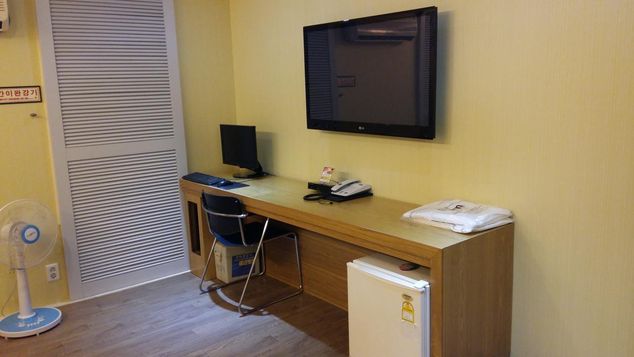 Residence R Hotel Тегу Екстер'єр фото